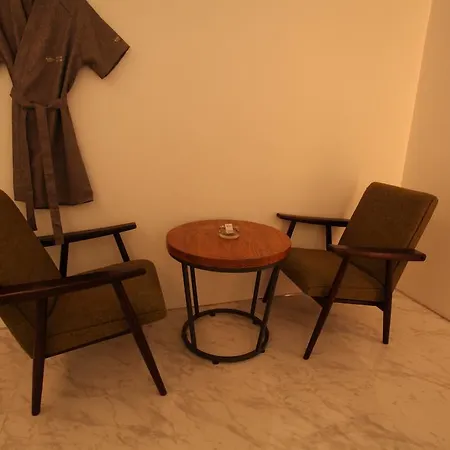 Lusso Hotel